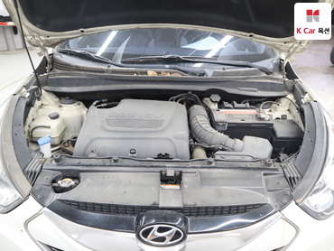 2012 - hyundai tucson