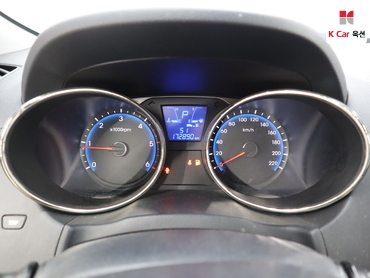 2012 - hyundai tucson
