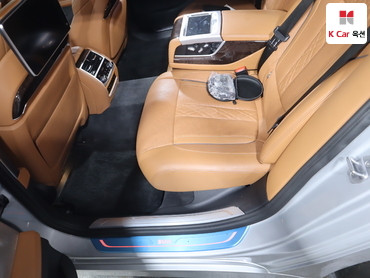 2018 - bmw 7 series