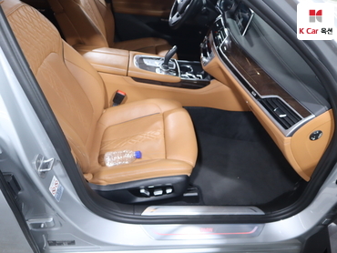2018 - bmw 7 series