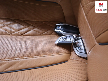 2018 - bmw 7 series