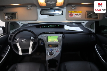 2014 - toyota prius