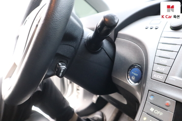 2014 - toyota prius