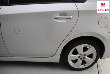 2014 - toyota prius