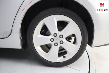 2014 - toyota prius