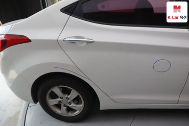 2012 - hyundai avante