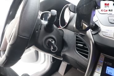 2012 - hyundai avante