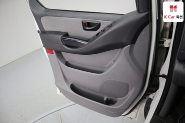 2017 - hyundai grand starex