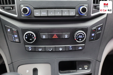 2017 - hyundai grand starex