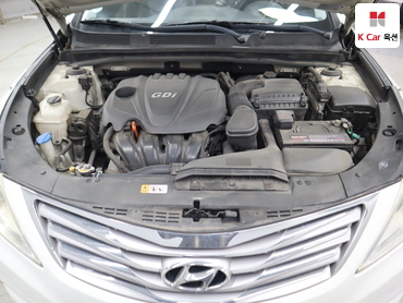 2011 - hyundai grandeur