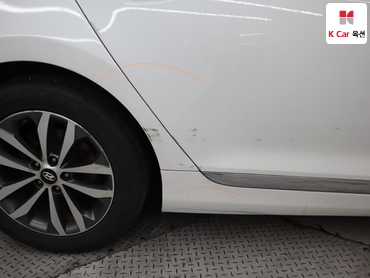 2011 - hyundai grandeur