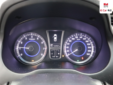 2012 - hyundai grandeur