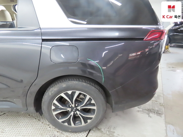 2021 - kia carnival
