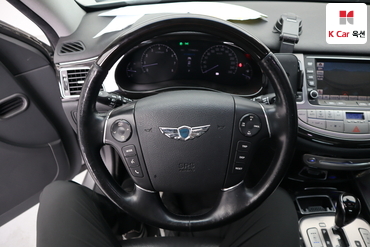 2012 - hyundai bh330