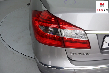 2012 - hyundai bh330