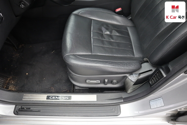 2012 - hyundai bh330