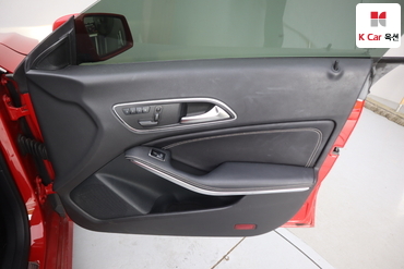 2016 - mercedes-benz cla200