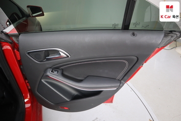 2016 - mercedes-benz cla200
