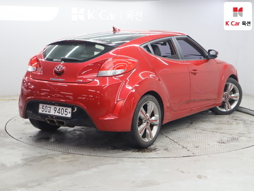 2015 - hyundai veloster