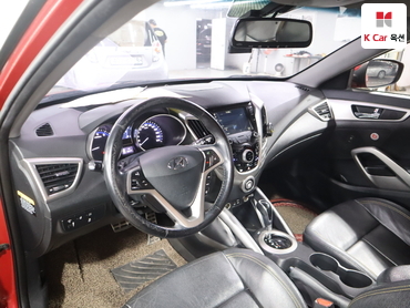 2015 - hyundai veloster