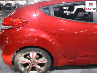 2015 - hyundai veloster