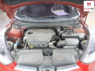 2015 - hyundai veloster
