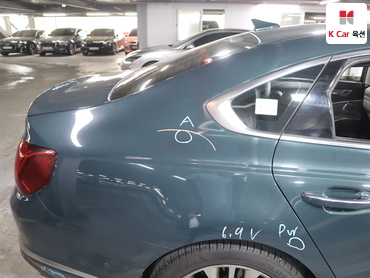 2023 - kia k9