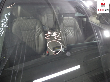 2023 - kia k9