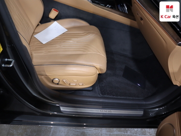 2024 - genesis g80