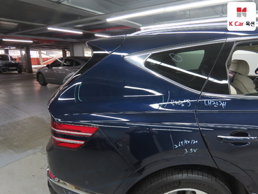 2023 - genesis gv80
