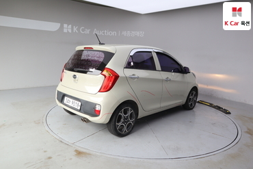 2013 - kia morning