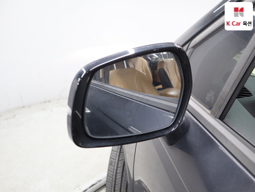 2023 - kia carnival
