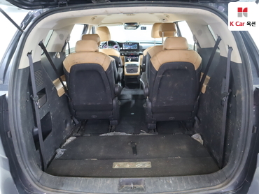 2023 - kia carnival