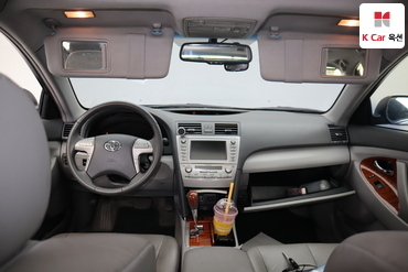 2011 - toyota camry