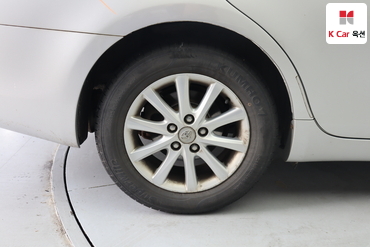 2011 - toyota camry