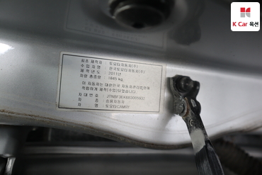 2011 - toyota camry