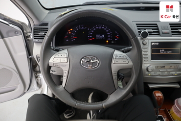 2011 - toyota camry