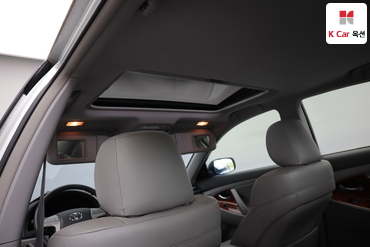 2011 - toyota camry