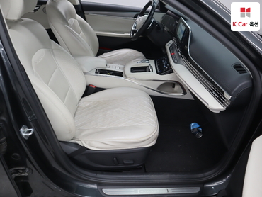 2022 - hyundai grandeur