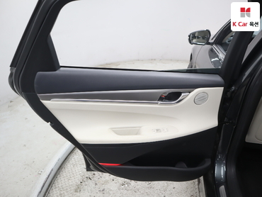 2022 - hyundai grandeur