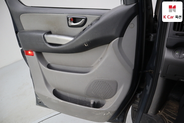 2018 - hyundai grand starex