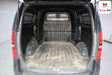 2018 - hyundai grand starex