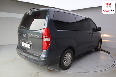 2018 - hyundai grand starex