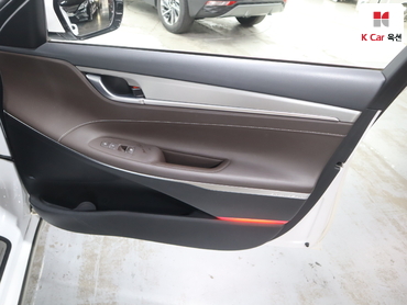 2019 - hyundai grandeur