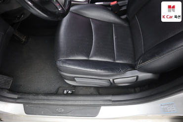 2012 - hyundai avante
