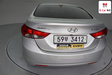 2012 - hyundai avante