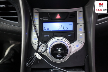 2012 - hyundai avante