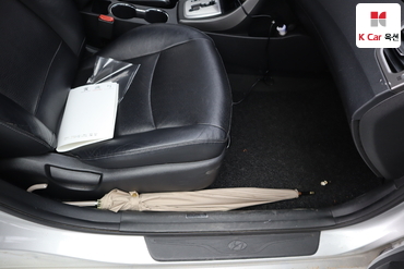 2012 - hyundai avante