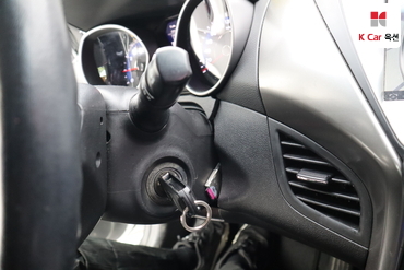 2012 - hyundai avante