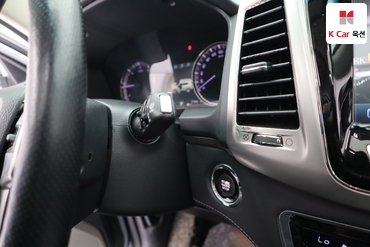 2018 - kg mobility (ssangyong) g4 rexton